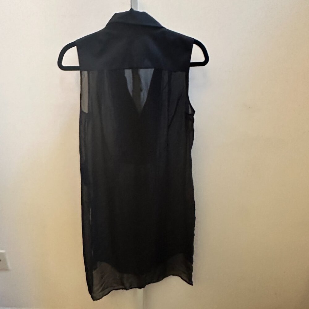 White House Black Market Pleated Bib Sheer Black Tunic Top NWT Sz S - Picture 9 of 9